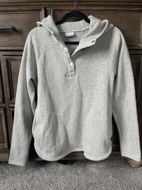 Columbia Women's Hooded Pullover Sweater - Light Gray